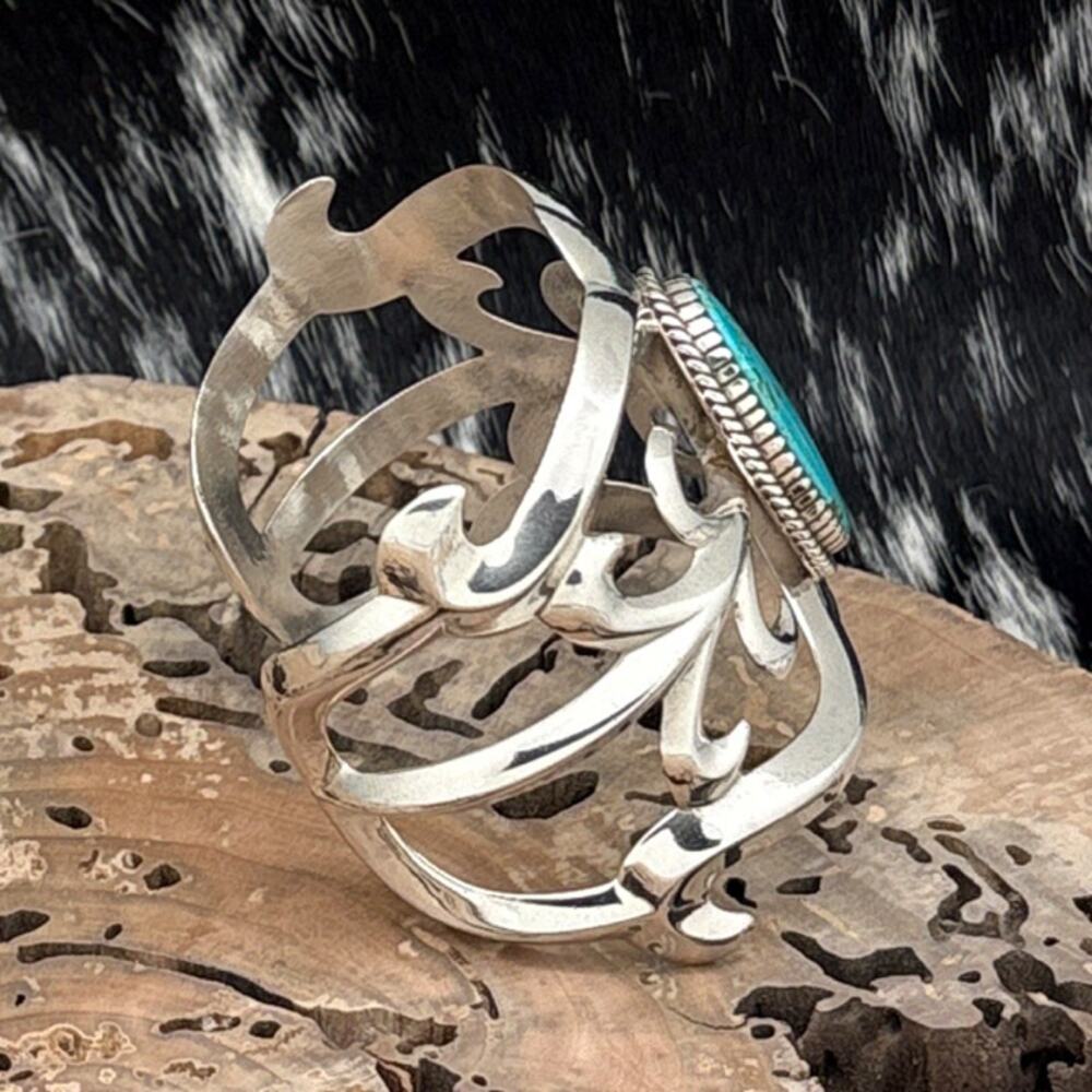 1990s Native American NAVAJO Sandcast Silver & Mine No 8 Turquoise Cuff Bracelet - Picture 3 of 6